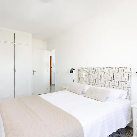 Apartment Home2book Bright Sea Views, Bajamar *
