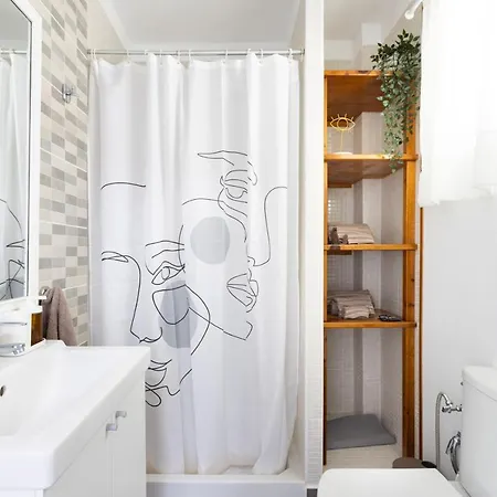 Home2book Bright Sea Views, Bajamar Apartment